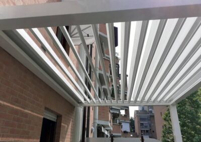 dettaglio lamelle orientabili pergola bioclimatica mv line