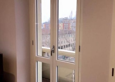 serramento in alluminio, portafinestra bianca a torino