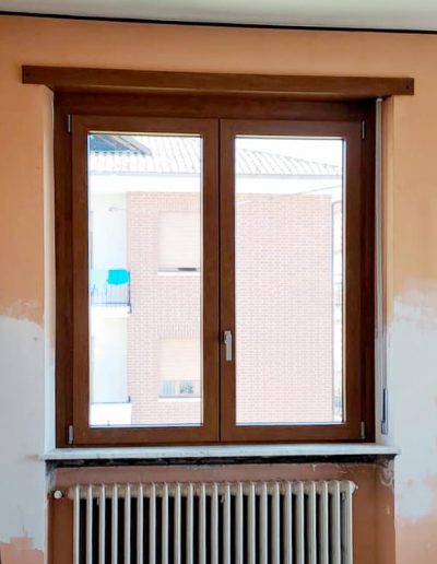 sostituzione infissi con finestra PVC bicolore